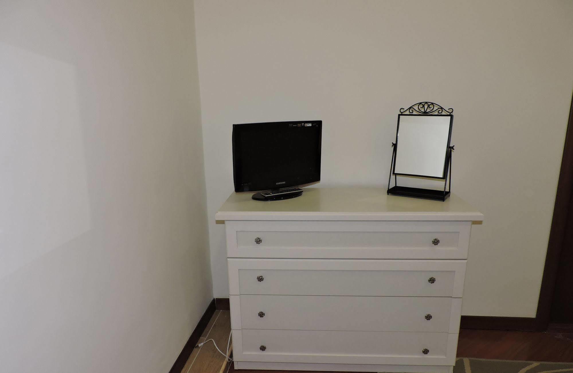 Living Rome Ottaviano B&B Dış mekan fotoğraf