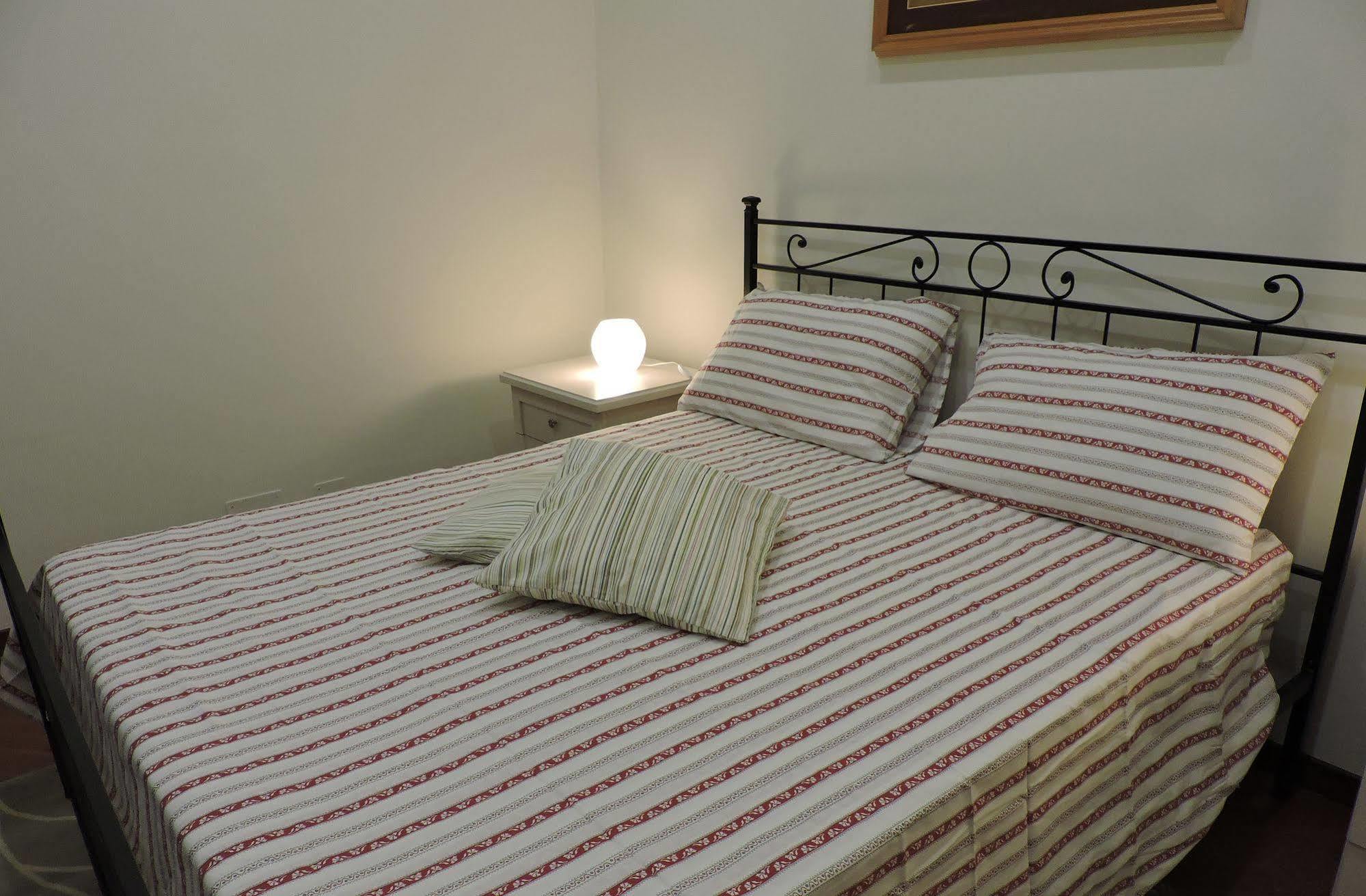 Living Rome Ottaviano B&B Dış mekan fotoğraf